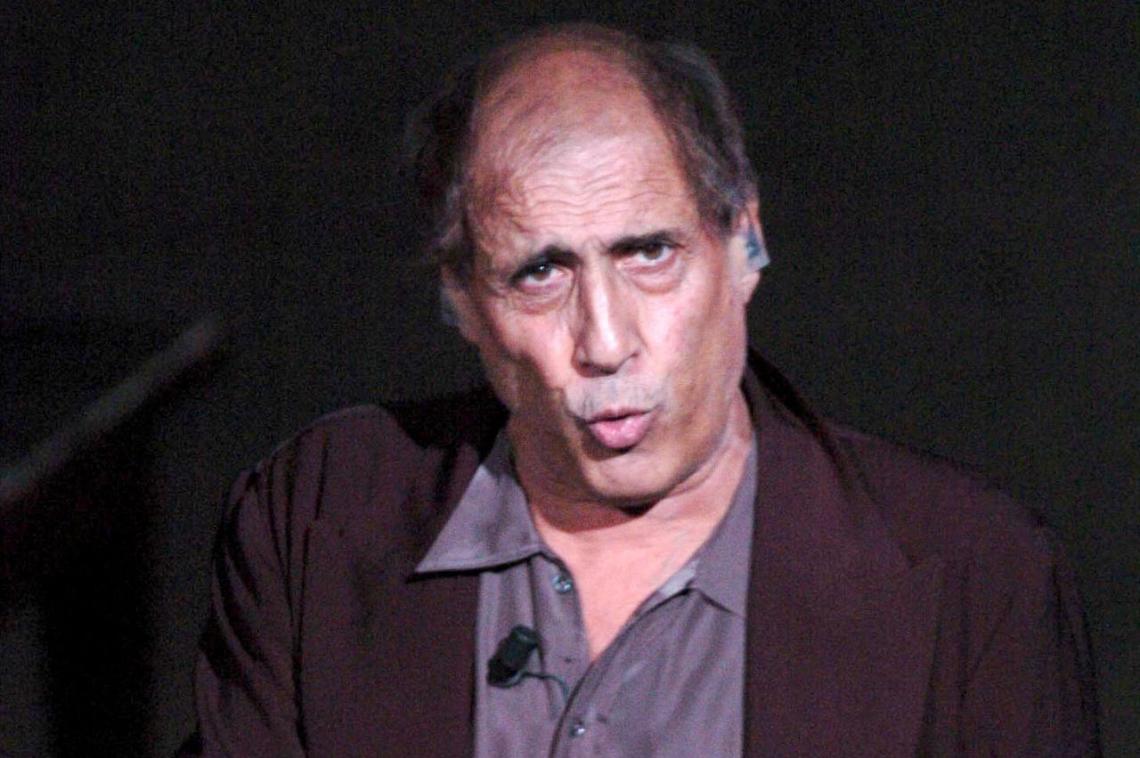 Vaccino, Celentano difende De Luca: voleva incoraggiarci