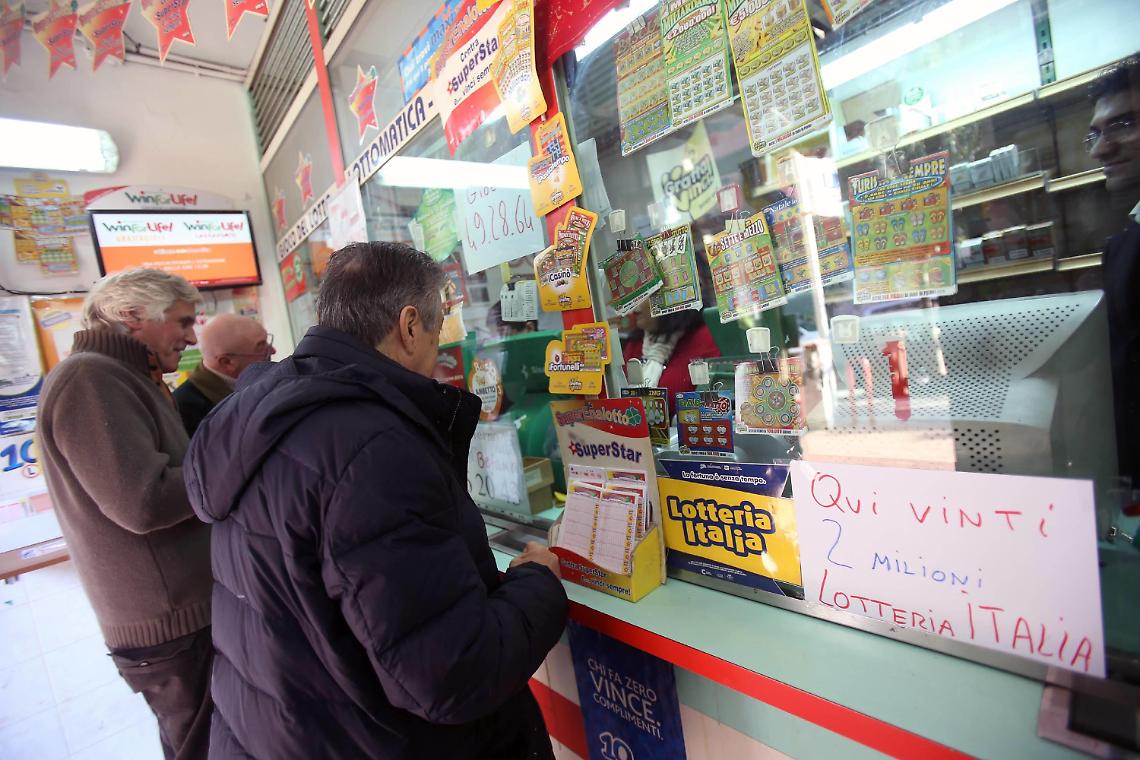 Lotteria Italia, a Napoli e provincia venduti 319mila biglietti: sul podio Caserta e Salerno