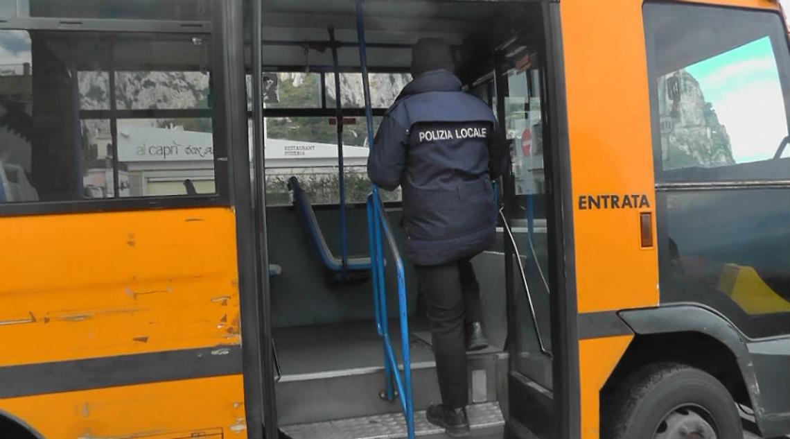 Linea sicura, vigili sui bus spariti dopo due mesi