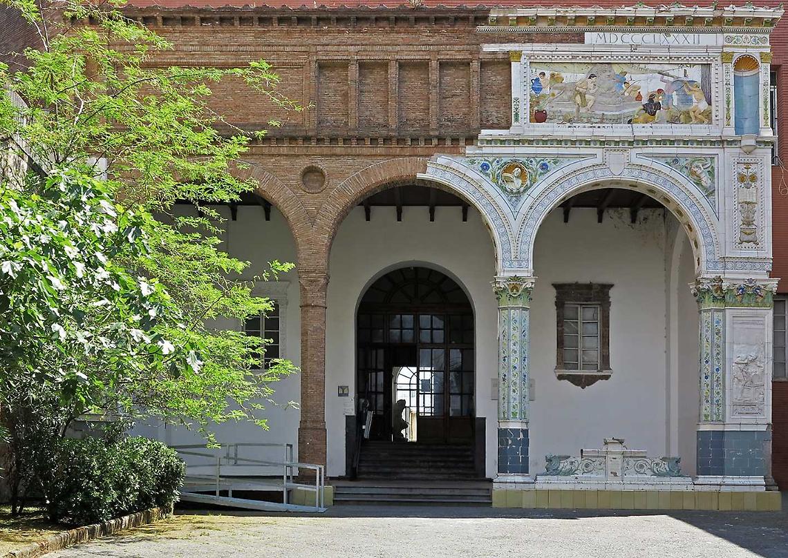Via libera a interventi in due istituti a Napoli
