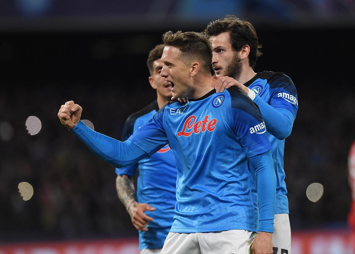 Zielinski ha annunciato la sua scelta a Giuntoli e De Laurentiis
