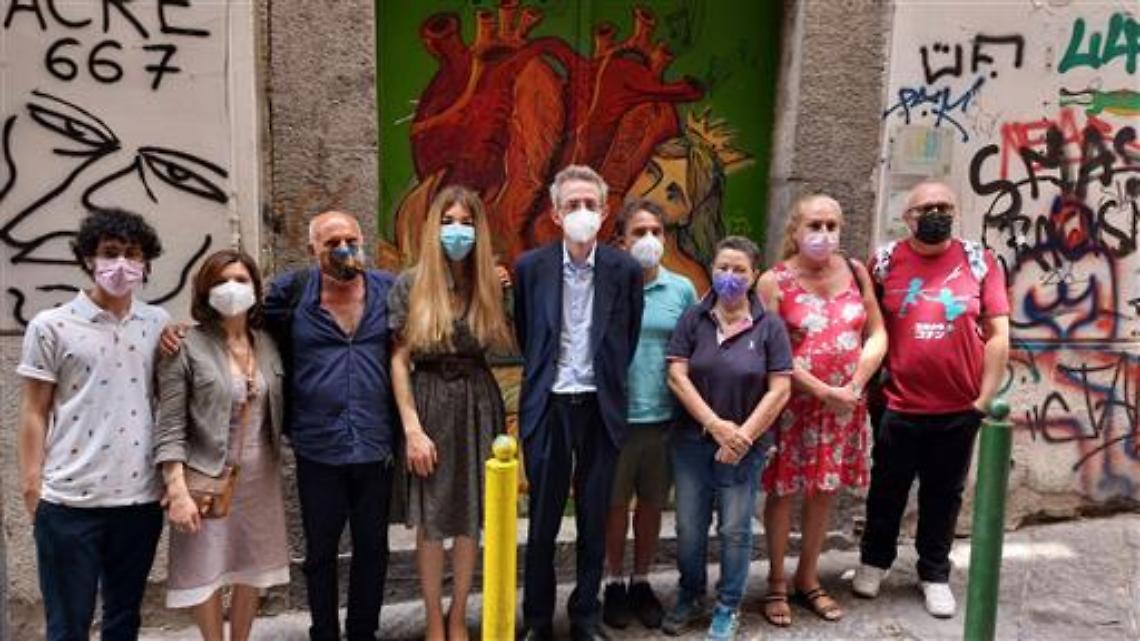 Manfredi incontra comunità Lgbt: «Napoli sempre più inclusiva»
