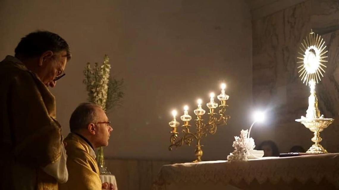 Addio al diacono di Secondigliano Enzo Alvino: il prof che amava la sua terra