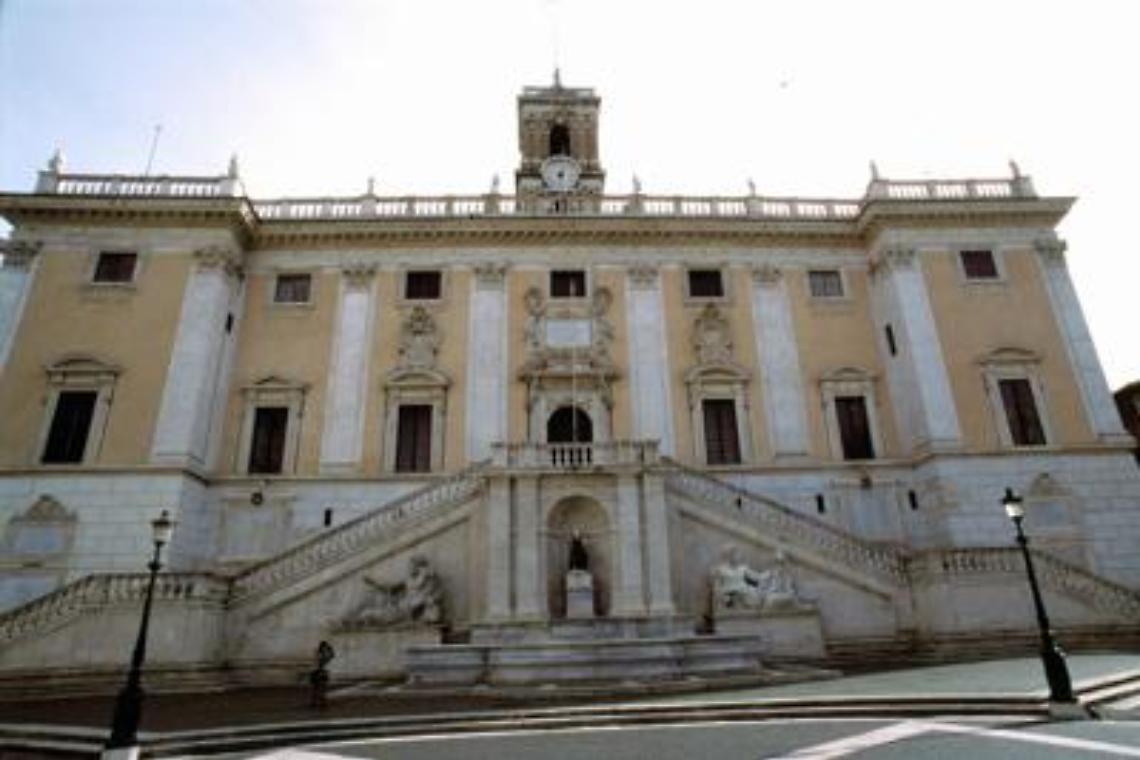 Roma, revisori bocciano bilancio ma il Campidoglio lo approva
