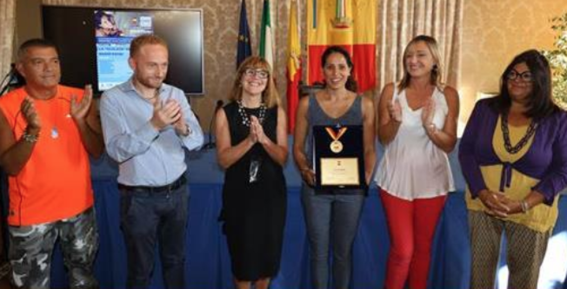 Napoli con le donne iraniane, premiata Nasim Eshqi
