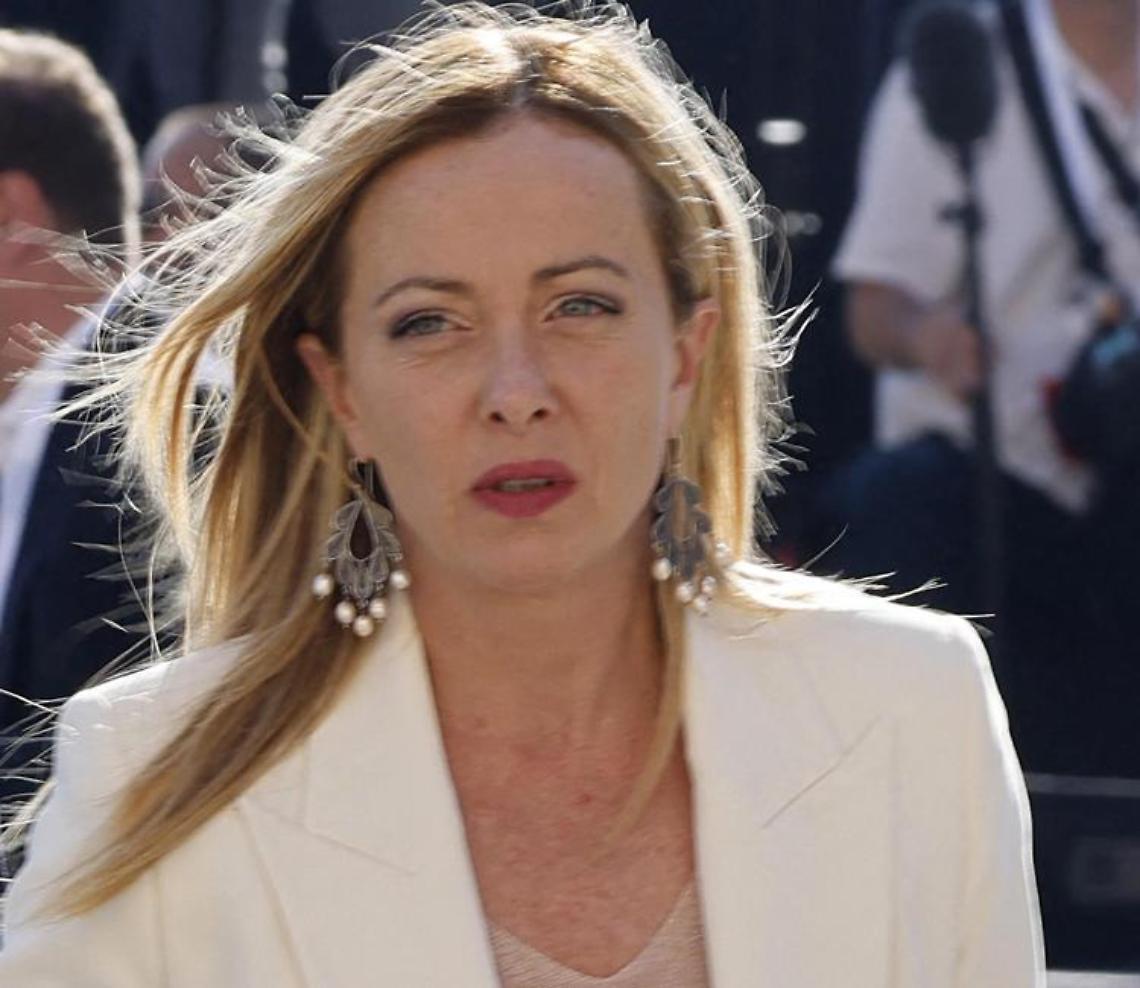 Meloni e il centrodestra: «Momenti difficili ma sempre dialogo al suo interno»