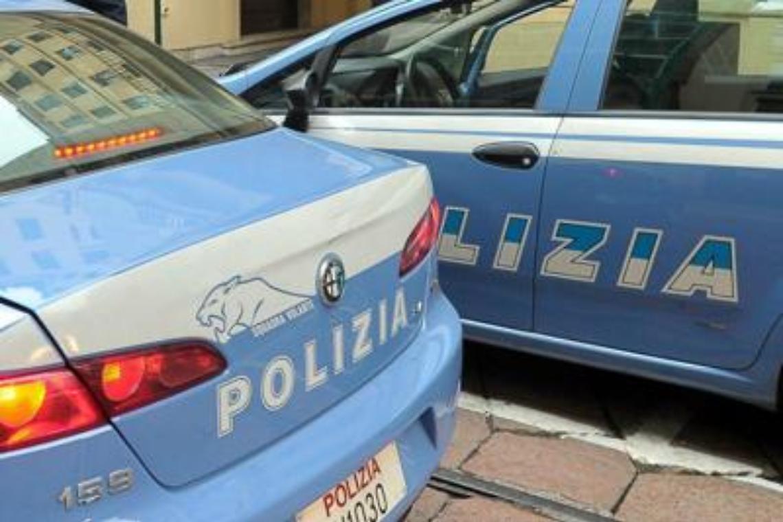 Picchia la moglie per giorni e poi la uccide