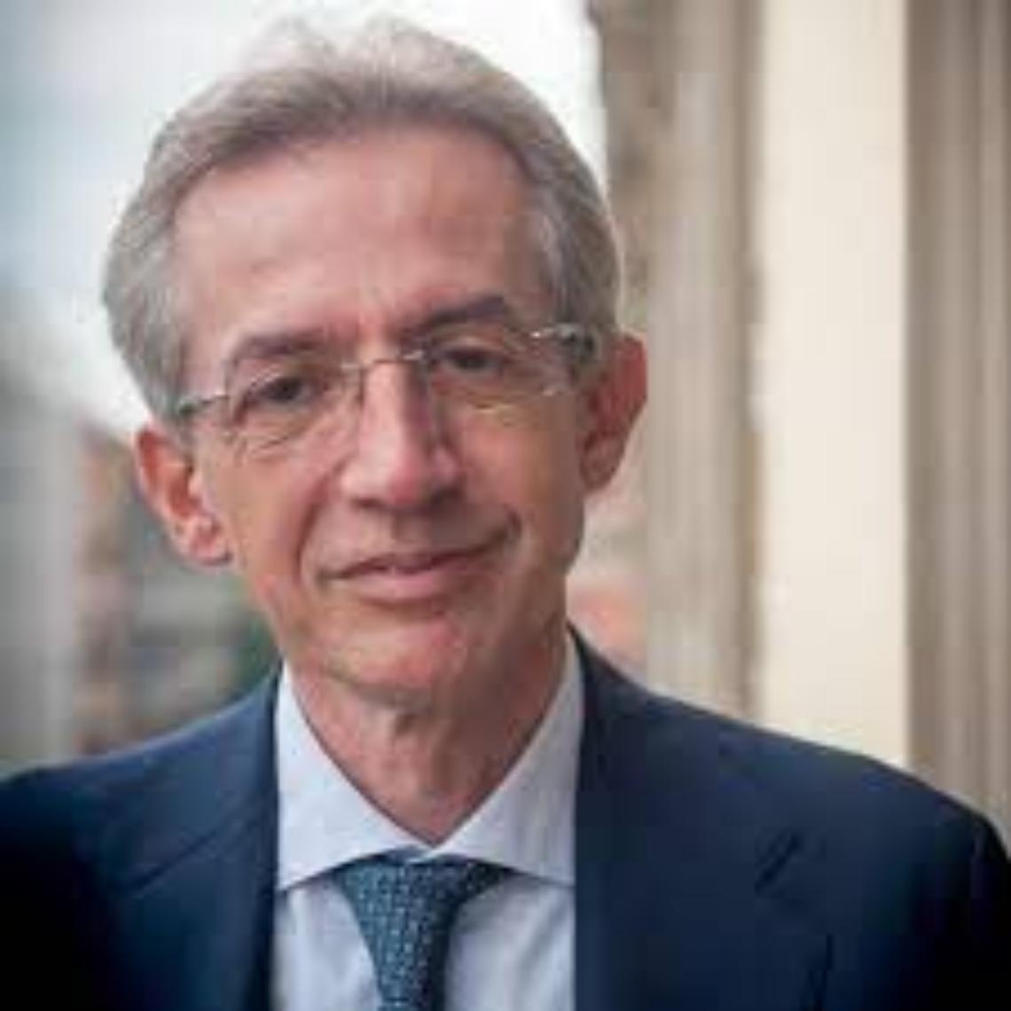 Pnrr, Manfredi: «Fondi inutilizzati? Napoli in grado di spenderli, ci candidiamo»