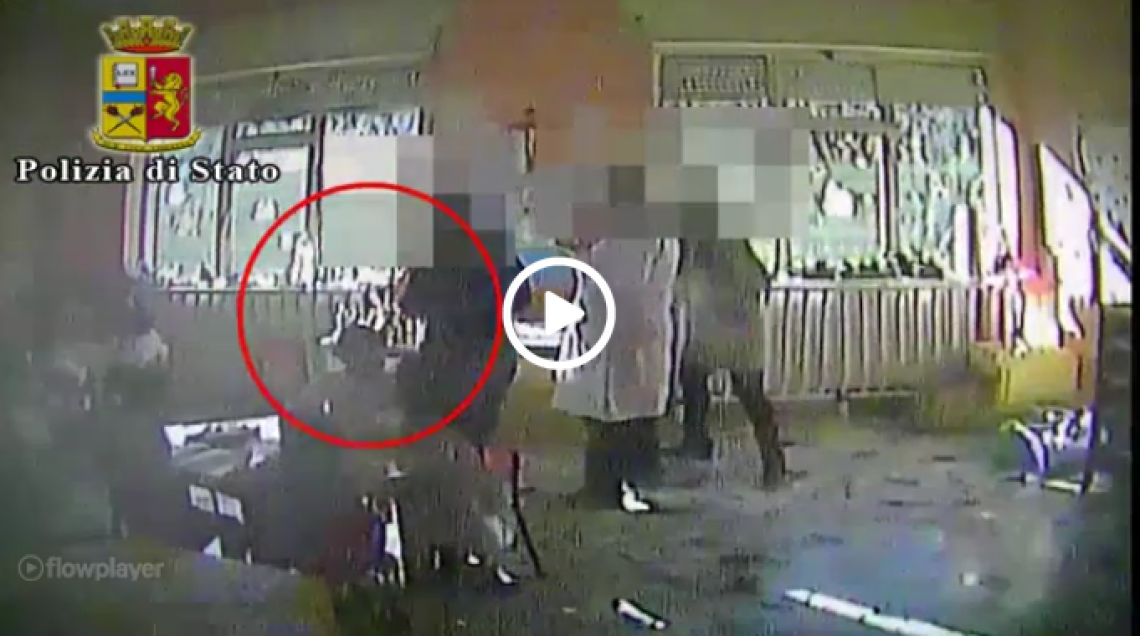 Schiaffi e minacce all'asilo, maestra arrestata per maltrattamenti ad Avellino