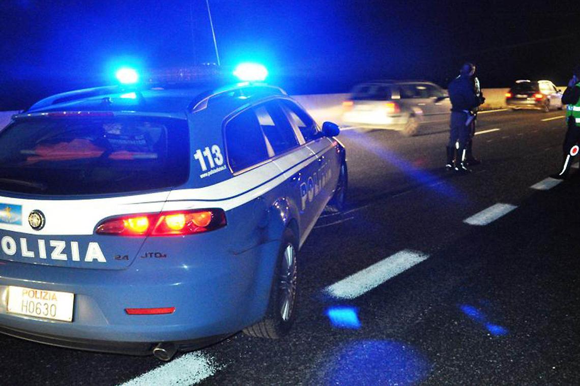 Posillipo, truffa e rapina una 93enne: fermato da vigilantes