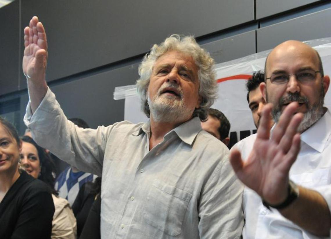 M5S, diktat Grillo a Crimi: «Autorizza voto su Rousseau»