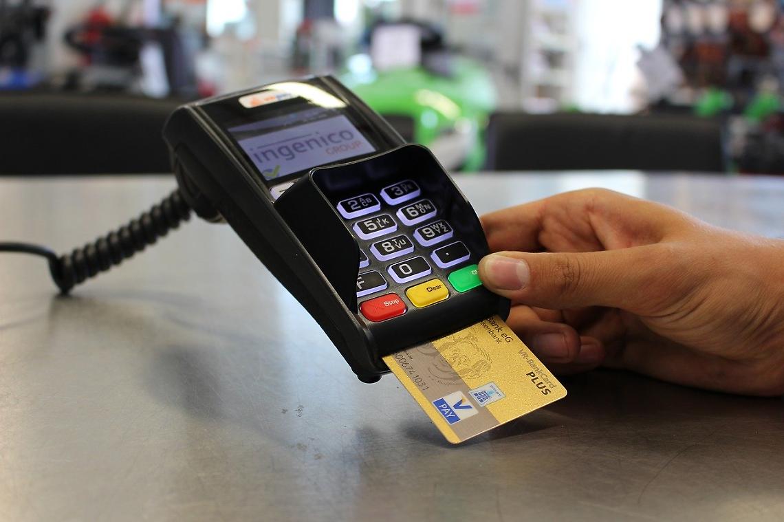 Cashback sospeso per 6 mesi, riparte a gennaio