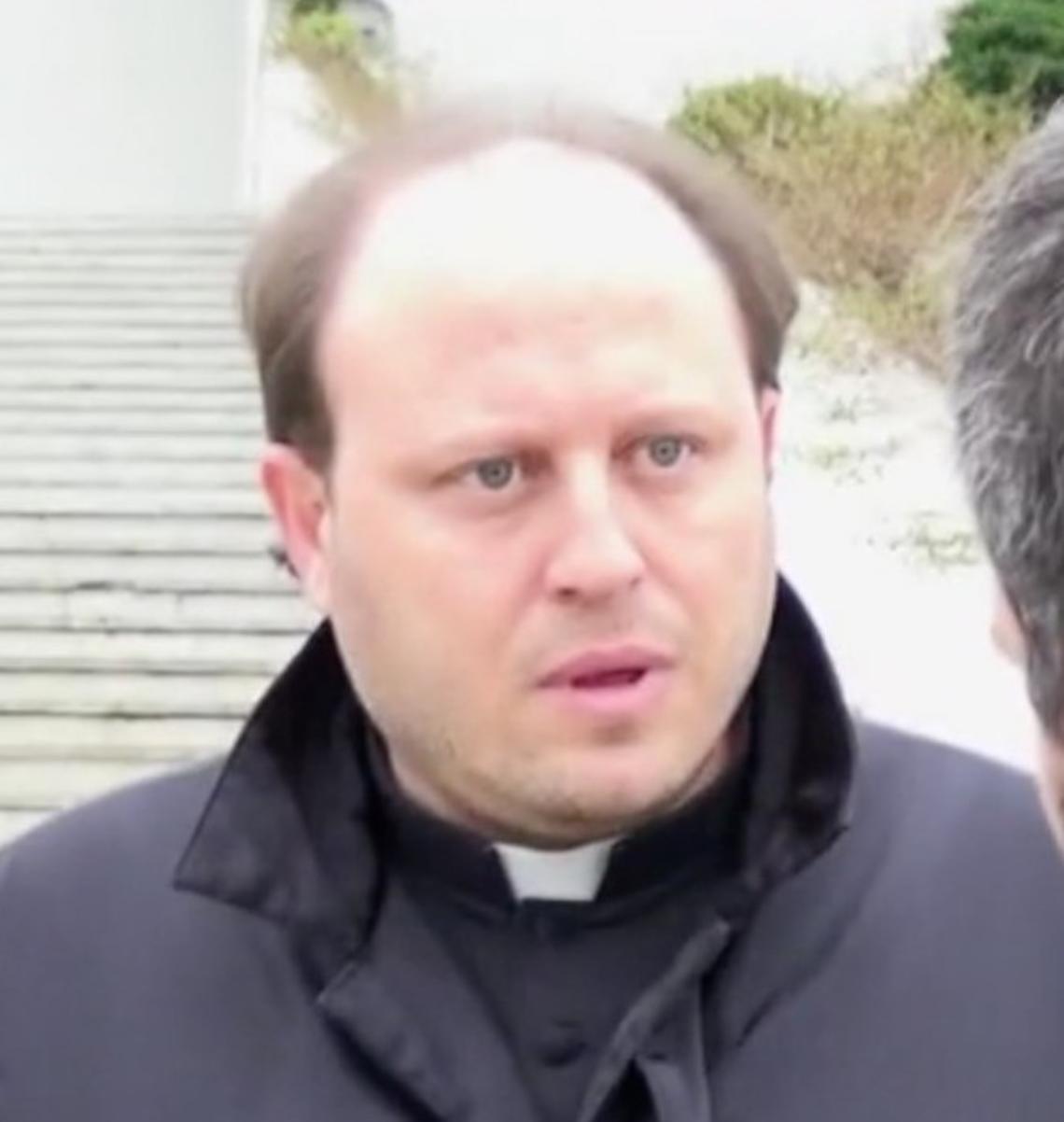 Abusi sessuali durante esorcismi, resta in carcere l'ex prete Michele Barone