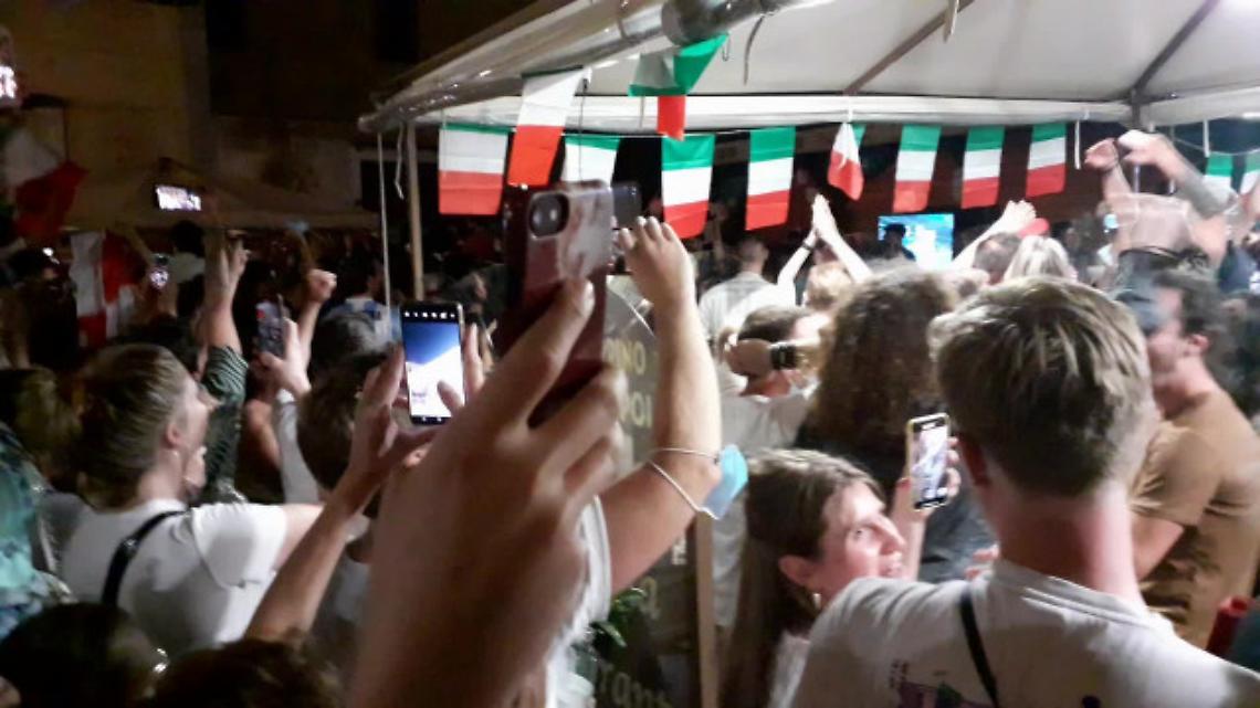 Feriti durante la festa per la Nazionale, arrestato 18enne