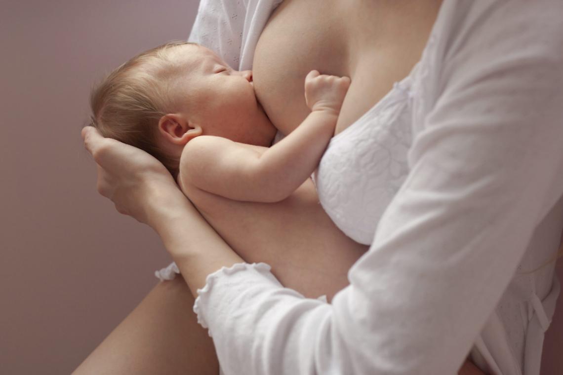 Allattamento materno, appello di società scientifiche, federazioni professionali e genitori: servono promozione e sostegno dopo il Covid
