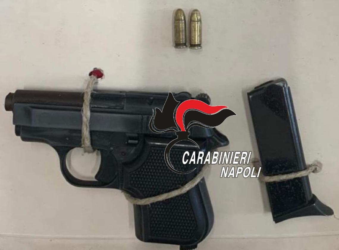Pistola a salve e accertamento balistico, arrestato 22enne