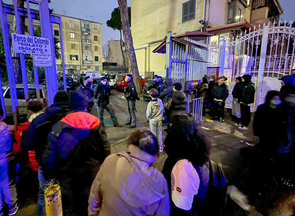 Napoli, agguato al rione don Guanella: due morti, uno era fratello di un pentito