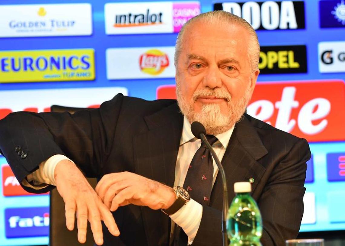 De Laurentiis chiamato da un tifoso, l'audio scherzoso è virale sul web