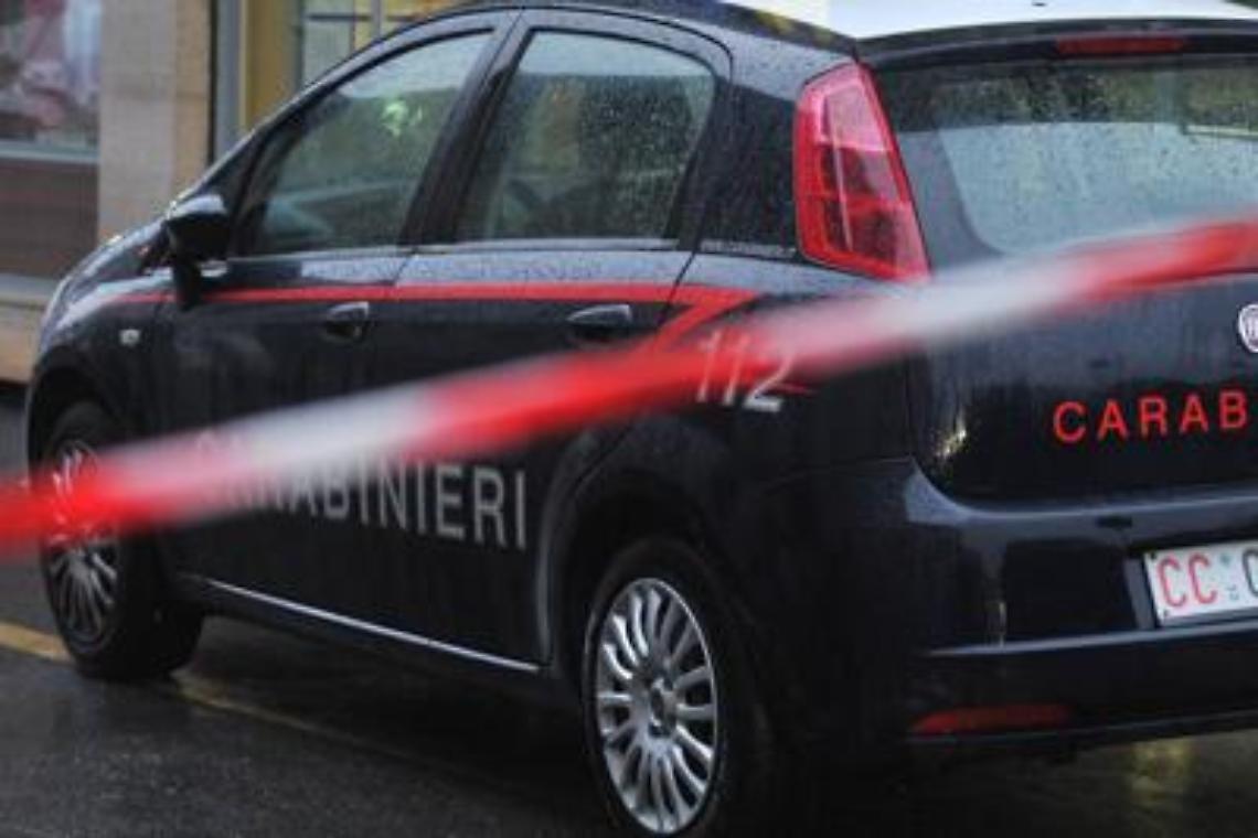 Sessantenne trovato morto, fermata la moglie
