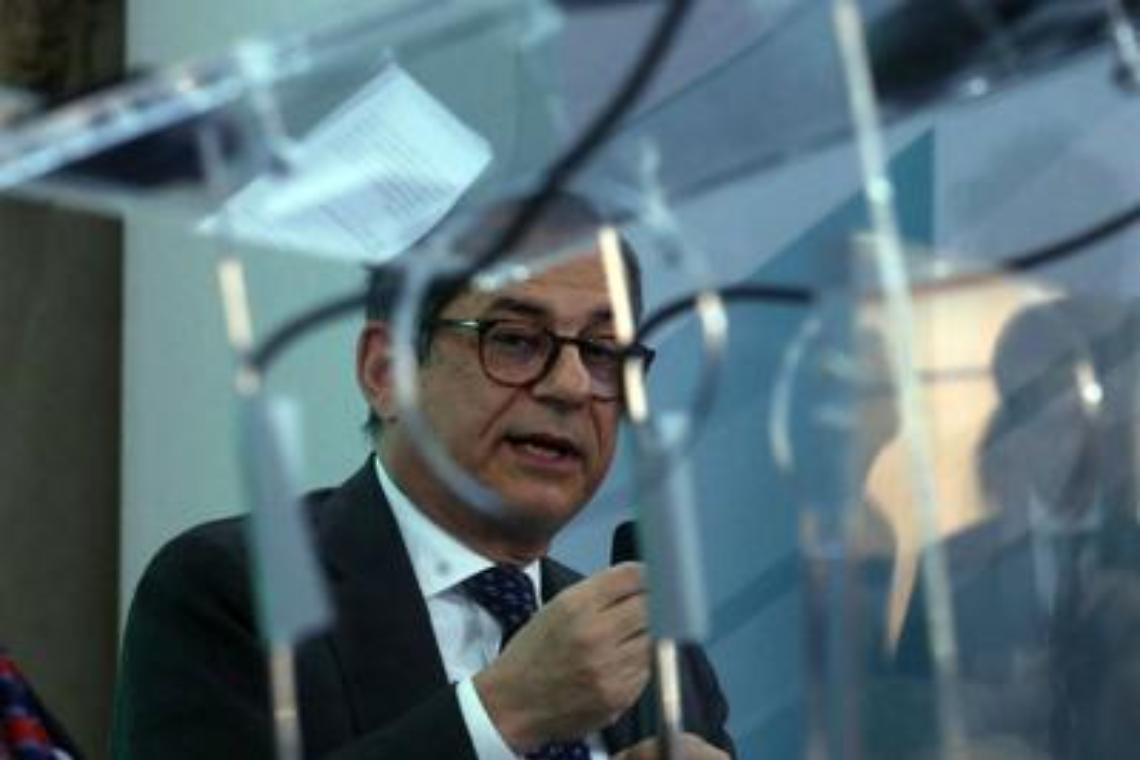 Tria risponde all'Europa. Di Maio: «M5S non ne sa nulla»