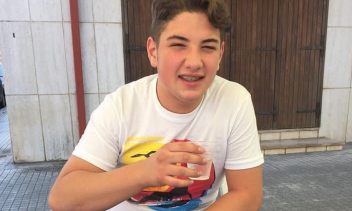 Omicidio 17enne e risposta armata, i sacerdoti di Gragnano: «Stop alle faide tra giovani»