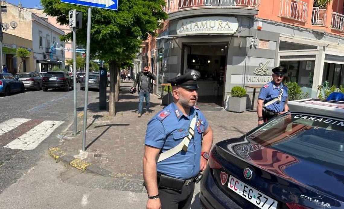 Dimessa la bimba ferita dagli spari a Sant'Anastasia