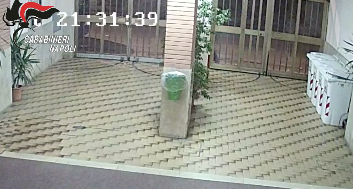 Napoli, presa la banda dei furti in casa: 11 misure cautelari