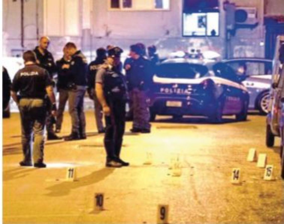 Stesa notturna contro l’abitazione di una donna: è parente ai Cuccaro