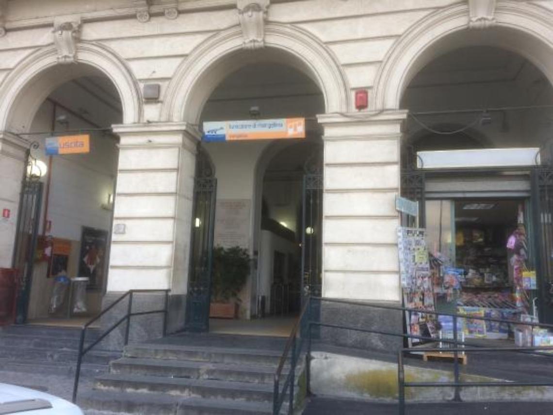 Troppe assenze, funicolare di Mergellina ferma un mese