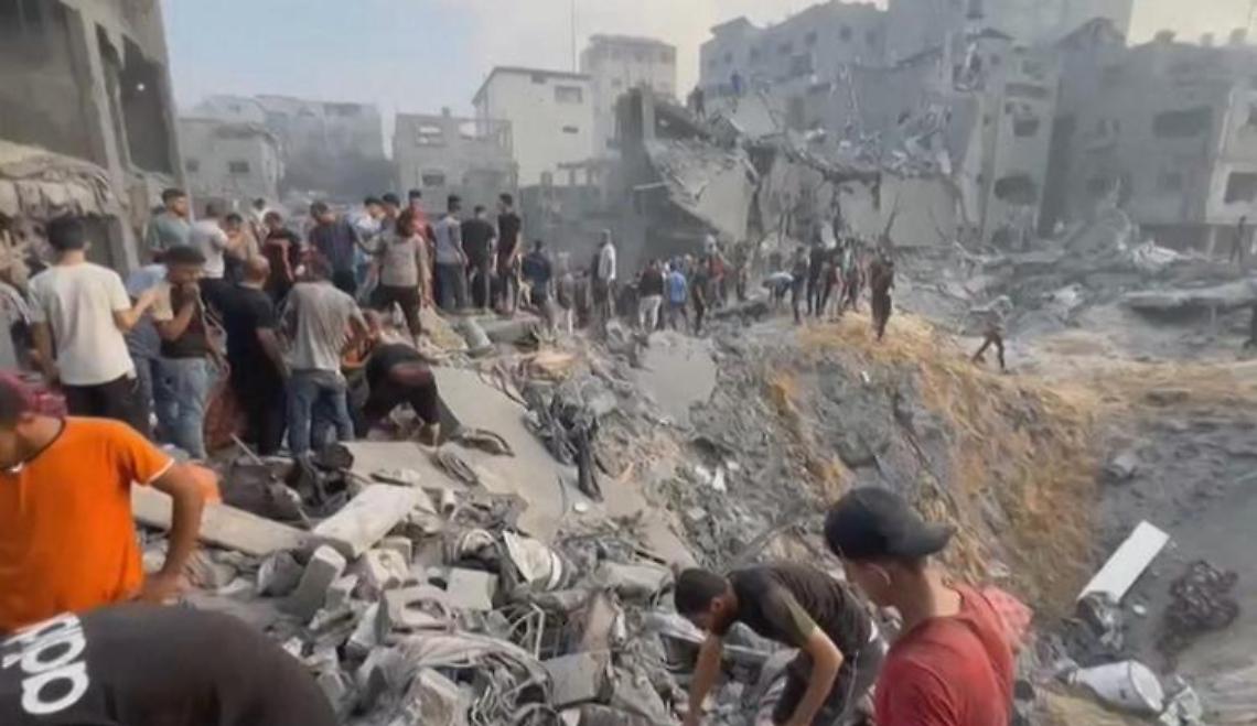 Gaza, «oltre 50 morti in campo profughi»: Hamas accusa Israele