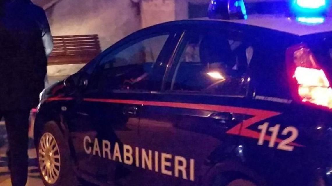 Lite familiare, padre uccide il figlio