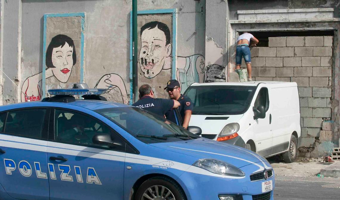 Caserta, rapine a compro oro: un 52enne in manette