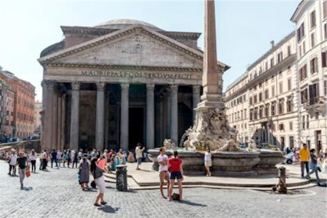 Roma, blitz della Dia: sequestrato ristorante al Pantheon