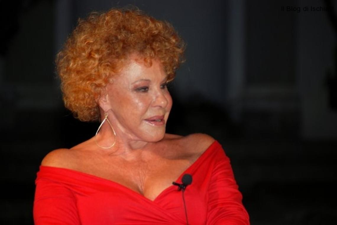 Ornella Vanoni, l’usignolo d’Italia che canta ancora