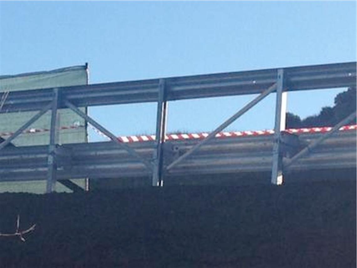 Padre e figlio giù dal viadotto sulla Palermo-Catania