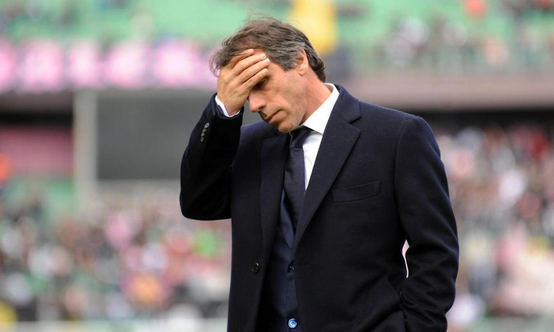 Zola esonerato dal Cagliari, torna Zeman