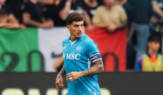 Di Lorenzo, niente rottura: distorsione al ginocchio. Potrebbe tornare tra un mese