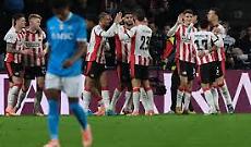 Napoli schiantato, umiliati dal Psv