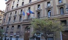 Protesta di Cisl Fp e Uil Fp sotto Palazzo Santa Lucia