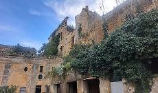 Crolla una parete nel Palazzo d'Avalos a Procida, nessun ferito