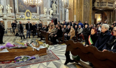 Angela Luce, l&rsquo;ultimo applauso di Napoli