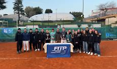 L&rsquo;Open 1500 che racconta Napoli: talento, famiglia e futuro all&rsquo;Equipe Lucioli