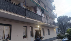 Donna uccisa a coltellate: il figlio in questura, aveva vestiti sporchi di sangue