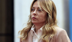 Iran, Meloni: &laquo;Italia non &egrave; in guerra ma rischia conseguenze. Opposizione non faccia polemica spicciola&raquo;