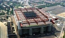 Vendita San Siro, nove indagati in inchiesta per turbativa d'asta: &laquo;Bando su misura per Inter e Milan&raquo;