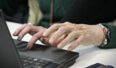 Bonifici bloccati dal 2 al 6 aprile, perch&eacute;: come trasferire il denaro, le alternative