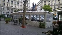 Dossier choc, tutti da eliminare i gazebo del Vomero
