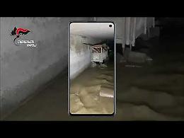 Banda del buco preparava un colpo, scoperto tunnel vicino alla banca