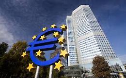 L’Italia paga l’attendismo della Bce e la paralisi europea