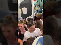 Più che un treno un carro bestiame